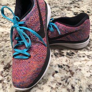 Nike flyknit lunar 3